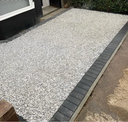 Gravel driveway project in Farnham, Surrey — project 5